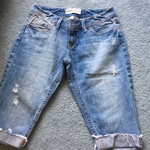 Aeropostale size 7/8 jean capris